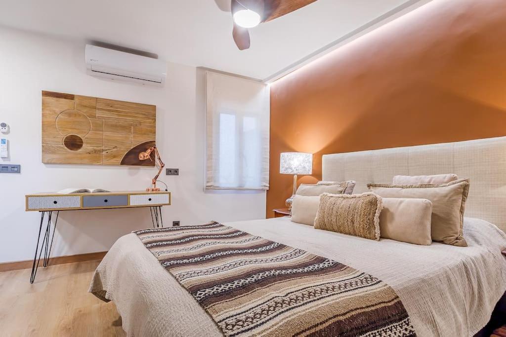 Apartamento Reformado Y Tranquilo Junto A Gran Via Madrid Kültér fotó